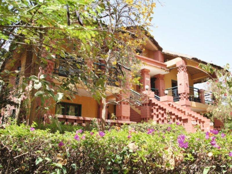Bougainvillees M'Bour Esterno foto